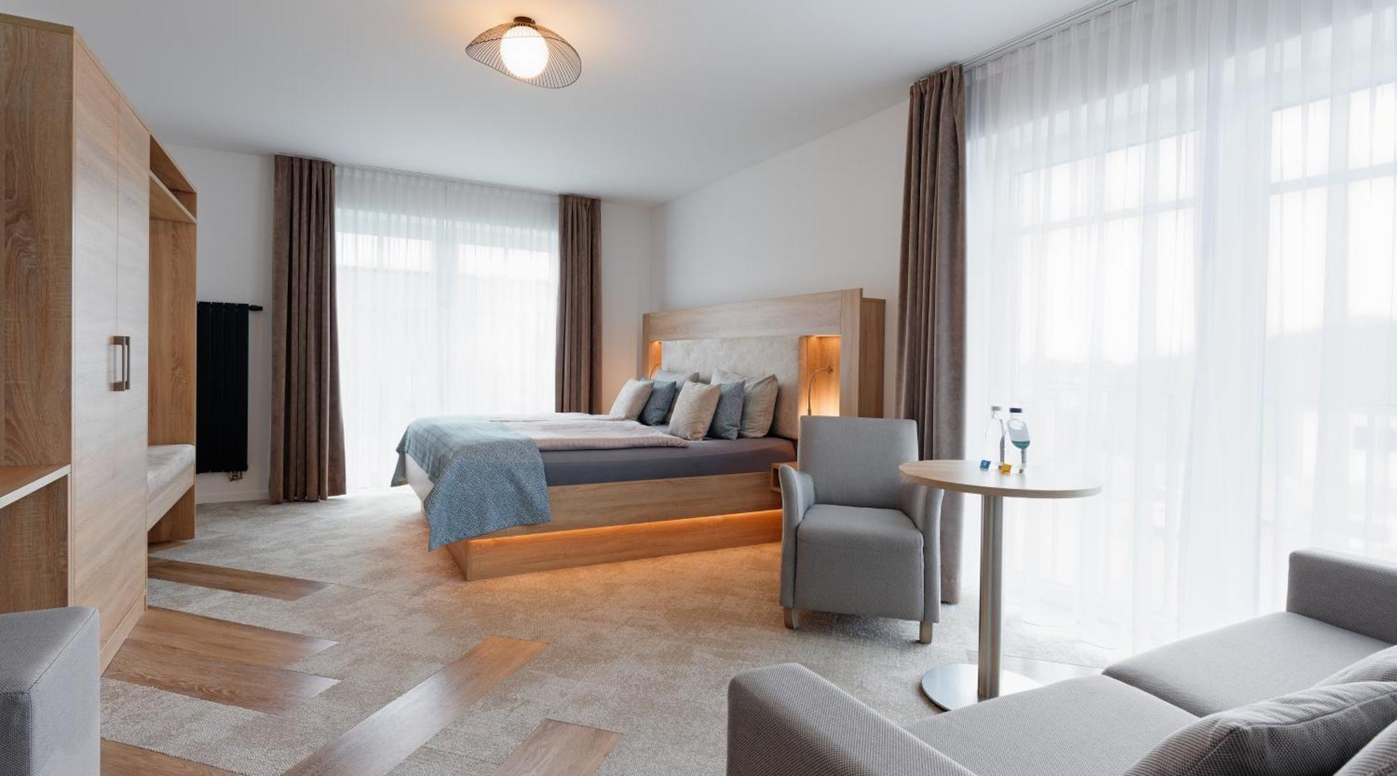 Hotel Schluister Park Carolinensiel Extérieur photo