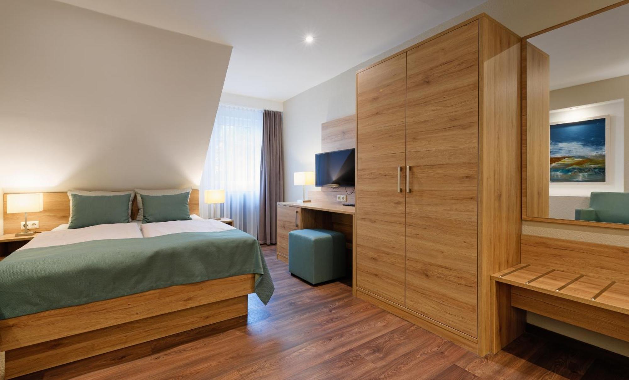Hotel Schluister Park Carolinensiel Extérieur photo
