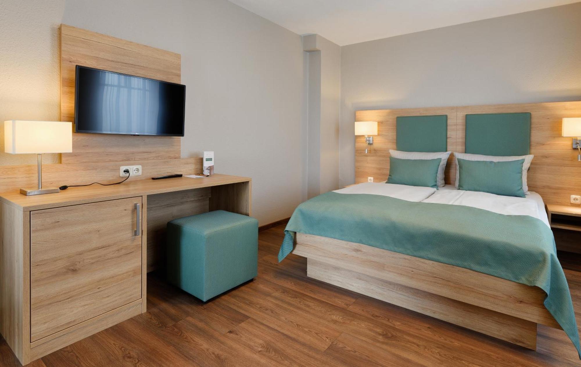 Hotel Schluister Park Carolinensiel Extérieur photo