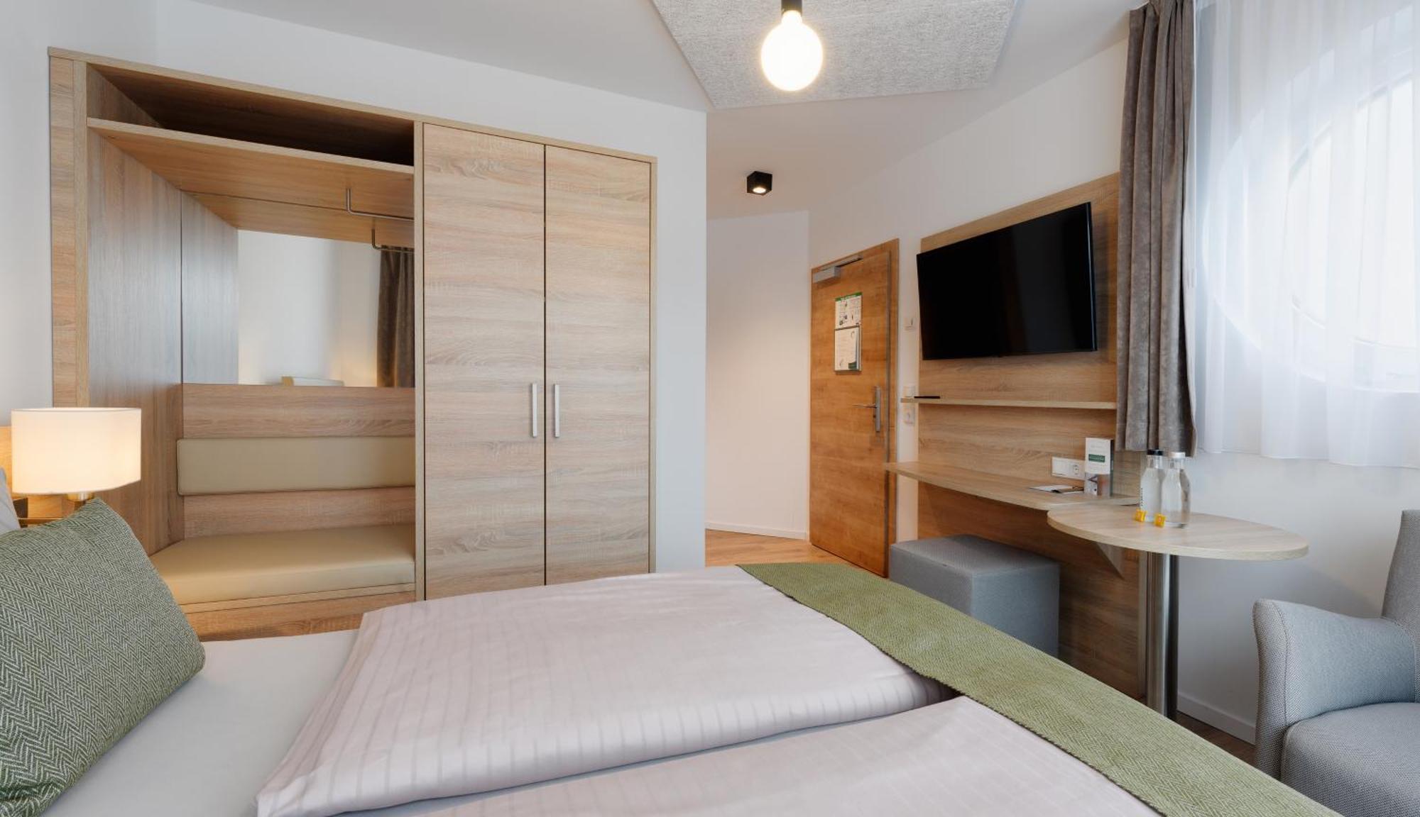 Hotel Schluister Park Carolinensiel Extérieur photo